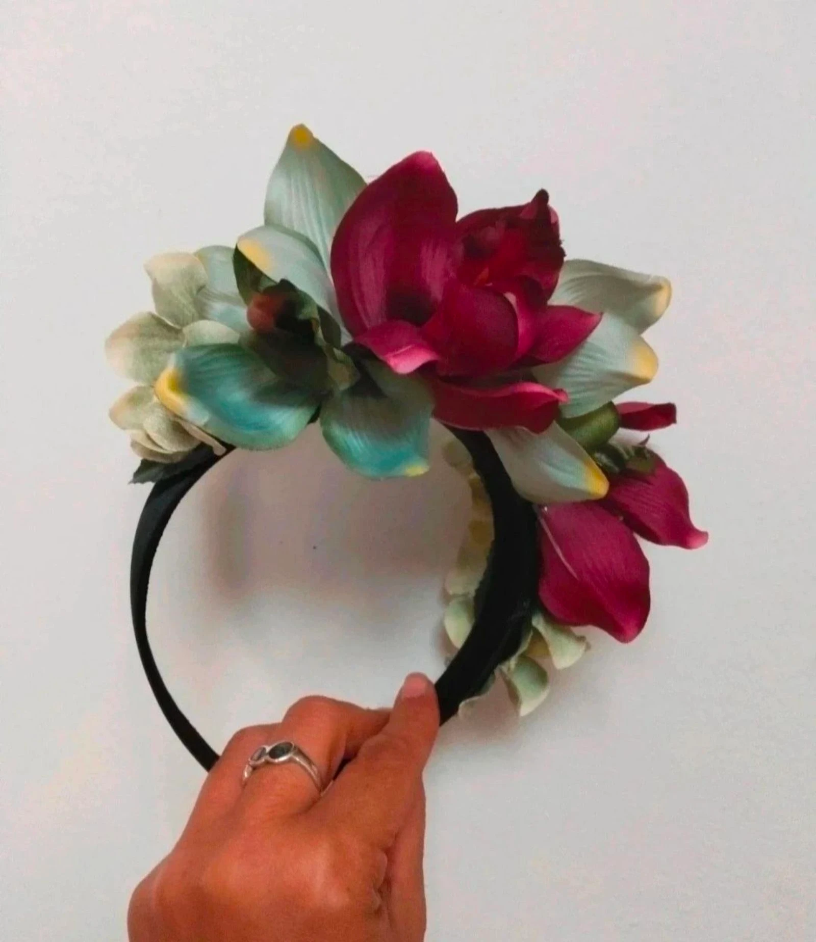 Special occasion orchid headband – photo 2